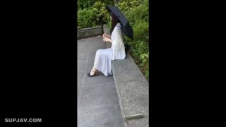 V888AV❤️真实年轻小夫妻，在家给老铁们直播，开档黑丝袜美腿，美女骑上来扭动小腰，镜头对着大屁股特!写，射在丝袜上多毛骚逼😁一区二区三区